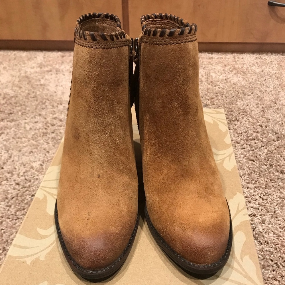 Brand New Sofft Ankle Boots